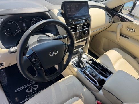 Used 2024 INFINITI QX80 Luxe w/ Cargo Package AWD/4WD image 15