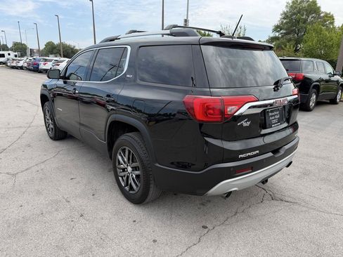 Used 2017 GMC Acadia SLT AWD/4WD image 5