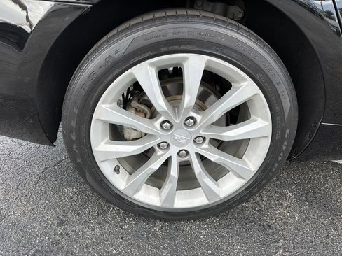 Used 2017 Cadillac XTS Luxury FWD image 8