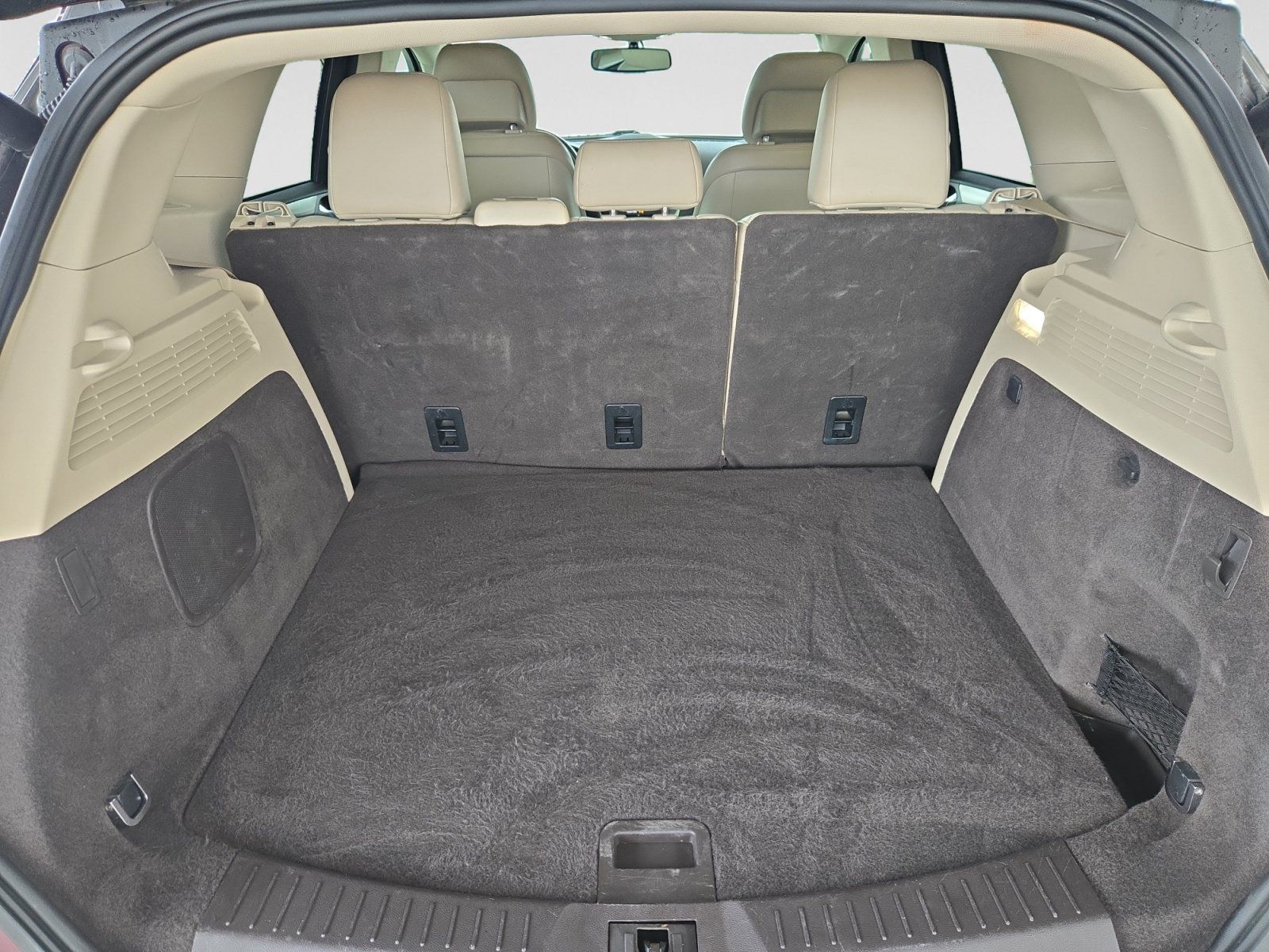 Used 2019 Lincoln MKC Premiere FWD image 18