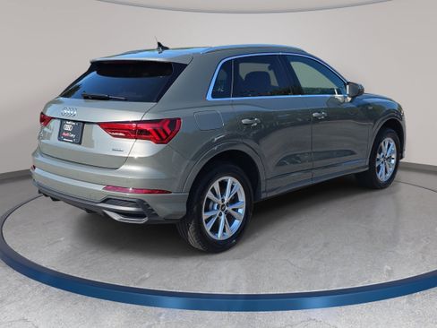 Used 2025 Audi Q3 2.0T Premium Plus w/ Premium Plus Package AWD/4WD image 5
