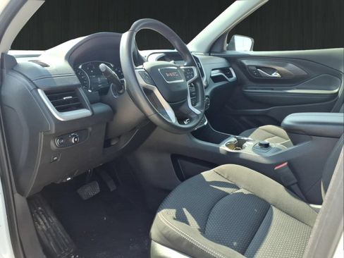 Used 2024 GMC Terrain SLE FWD image 22