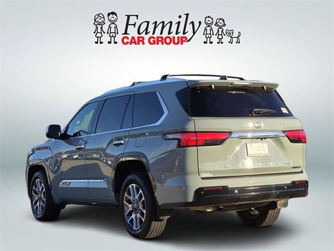 Used 2025 Toyota Sequoia 1794 Edition image 3