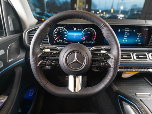 New 2026 Mercedes-Benz GLS 450 4MATIC image 14