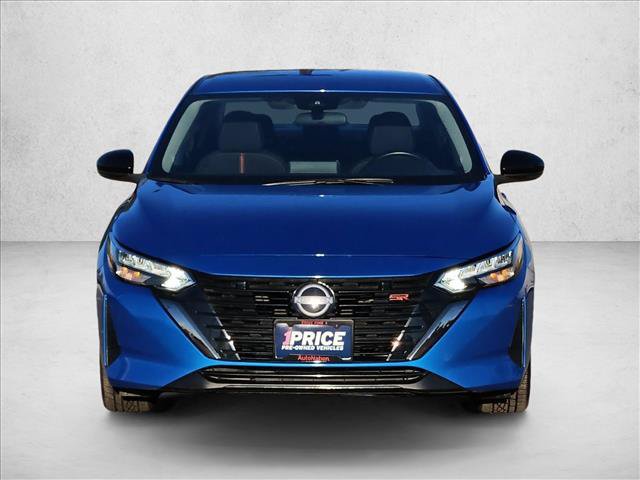 Used 2025 Nissan Sentra SR FWD image 2
