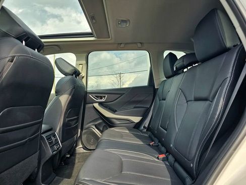 Used 2023 Subaru Forester Limited image 22