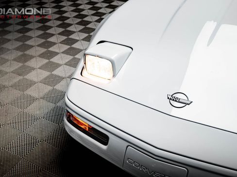 Used 1995 Chevrolet Corvette Coupe image 56