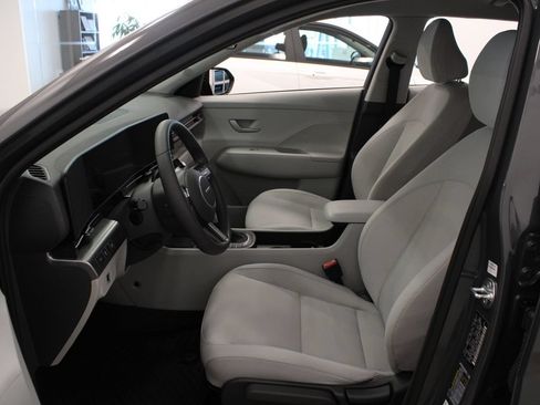 Used 2026 Hyundai Kona SEL Sport FWD image 10