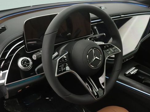 New 2026 Mercedes-Benz E 350 Sedan image 4