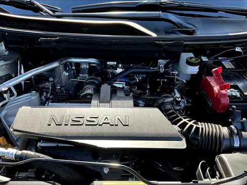 New 2026 Nissan Rogue Platinum image 16
