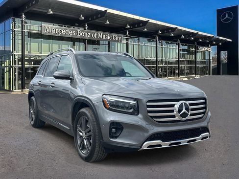 Certified 2025 Mercedes-Benz GLB 250 image 1