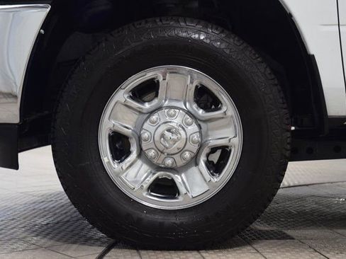 Used 2024 RAM 3500 SLT w/ Quick Order Package 2YG SLT AWD/4WD image 17