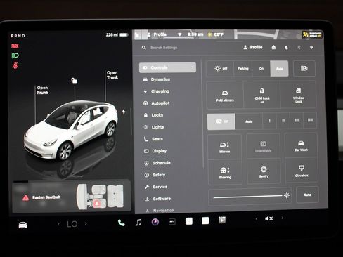 Used 2023 Tesla Model Y Long Range image 44