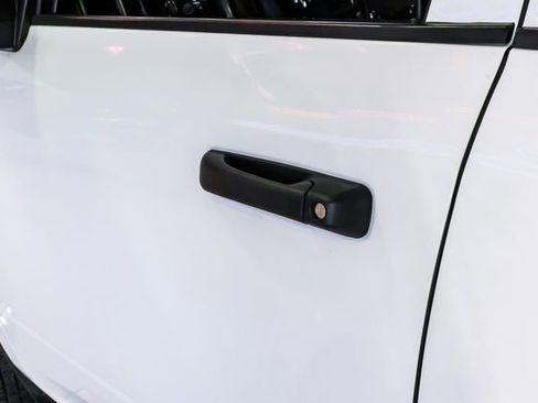 Used 2024 RAM 3500 Tradesman w/ Chrome Appearance Group image 28