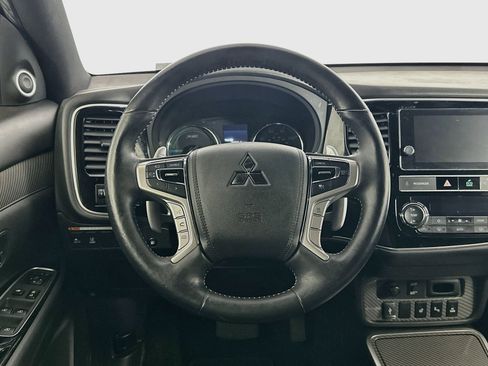 Used 2019 Mitsubishi Outlander GT AWD/4WD image 18