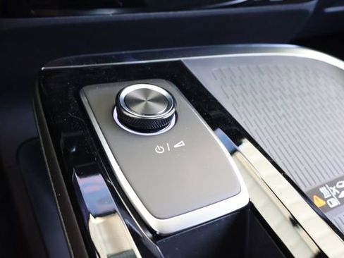 New 2026 Buick Enclave Preferred w/ Power Package FWD image 28