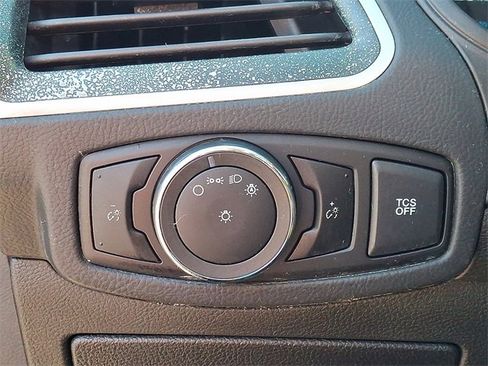 Used 2023 Ford Edge SEL image 23