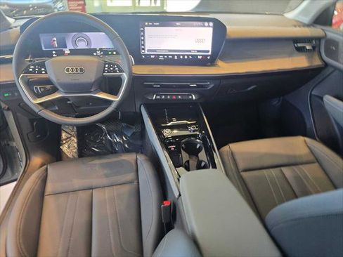 New 2026 Audi Q3 quattro 2.0T AWD/4WD image 22