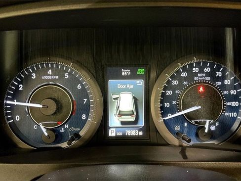 Used 2019 Toyota Sienna XLE Premium image 13