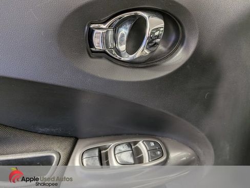 Used 2012 Nissan Juke SL AWD/4WD image 13