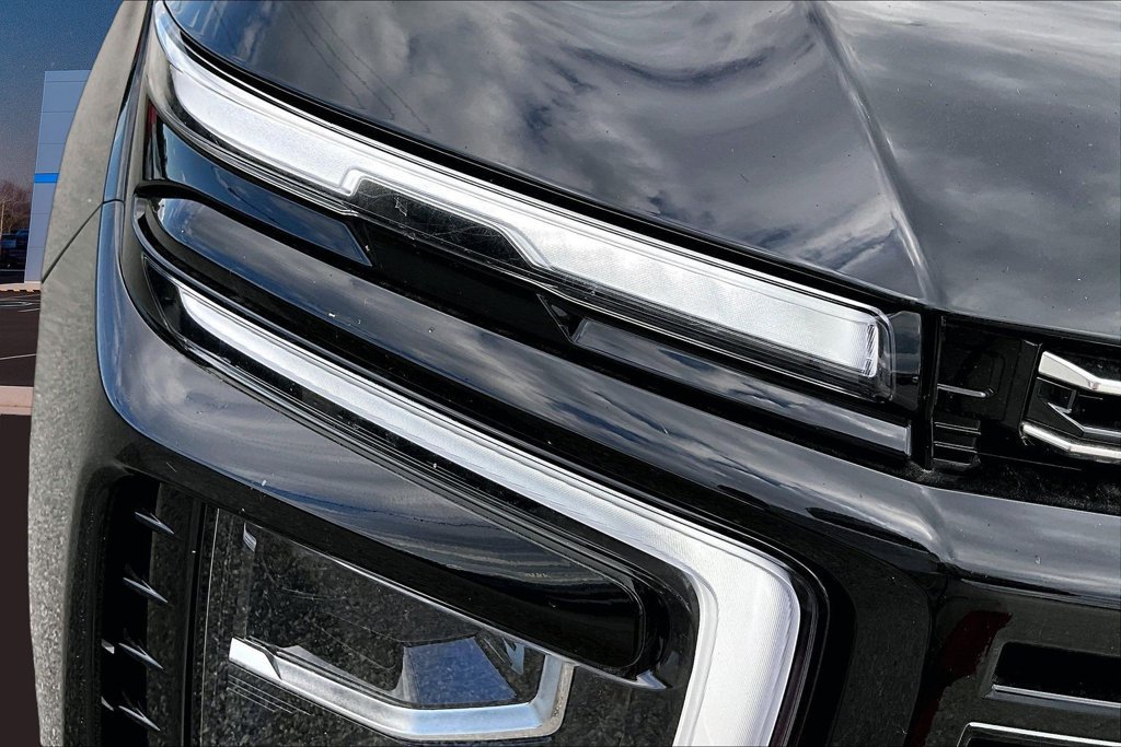 New 2026 Chevrolet Tahoe High Country AWD/4WD image 18
