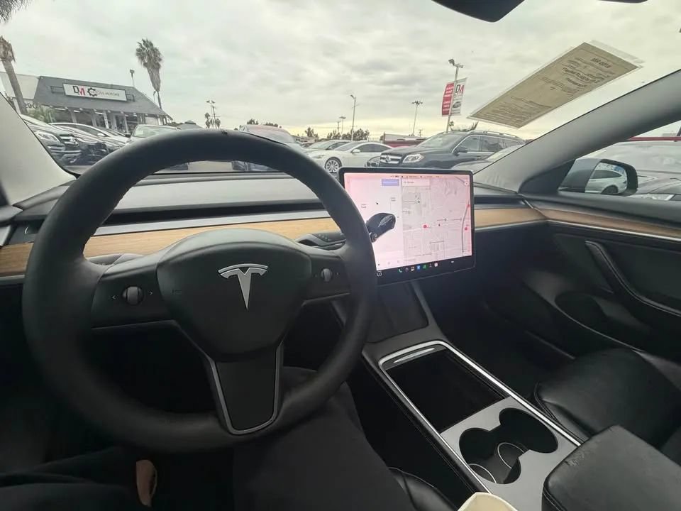 Used 2021 Tesla Model 3 Long Range AWD/4WD image 5