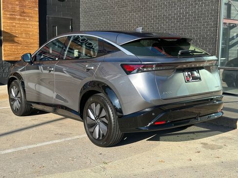 Used 2023 Nissan Ariya Engage image 16