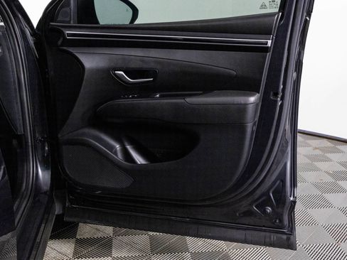 Used 2022 Hyundai Tucson SE image 39