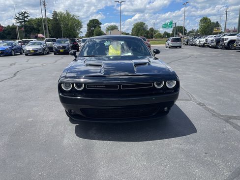 Used 2018 Dodge Challenger GT w/ Driver Convenience Group AWD/4WD image 3