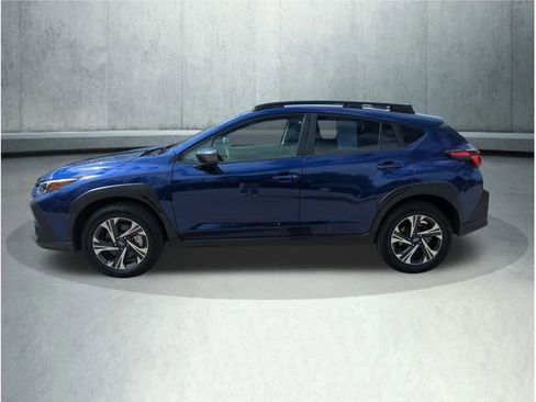 Used 2024 Subaru Crosstrek 2.0i Premium image 6