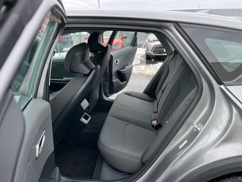 Used 2025 Kia K4 LXS image 25