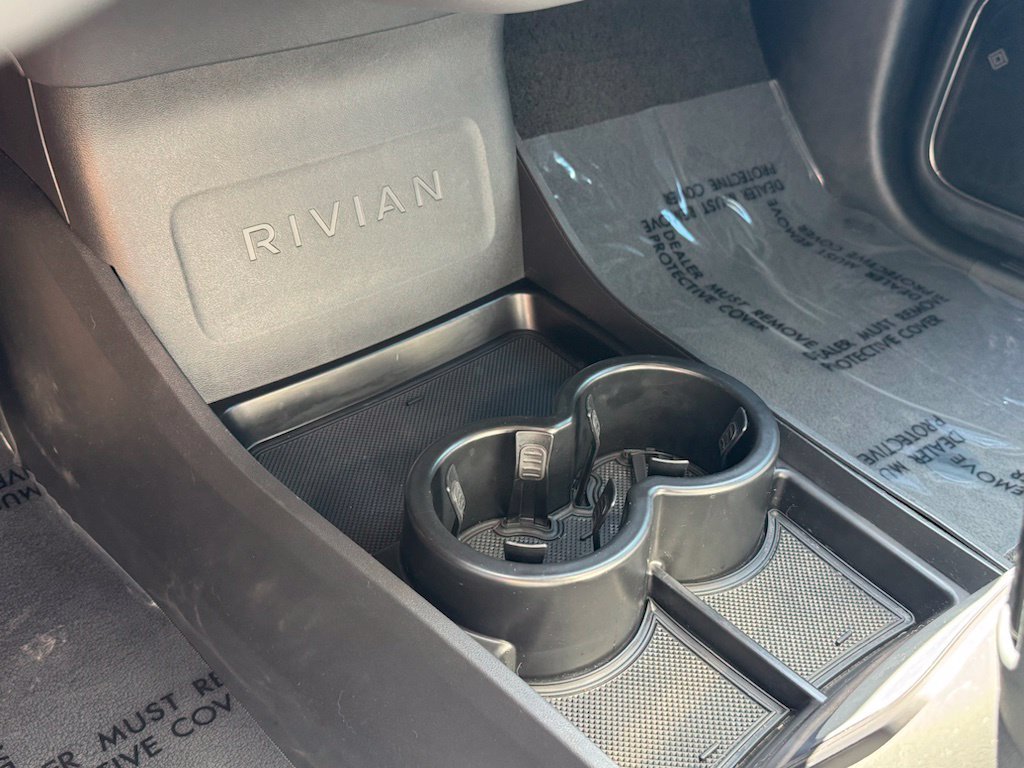 Used 2024 Rivian R1T Adventure Dual AWD/4WD image 15