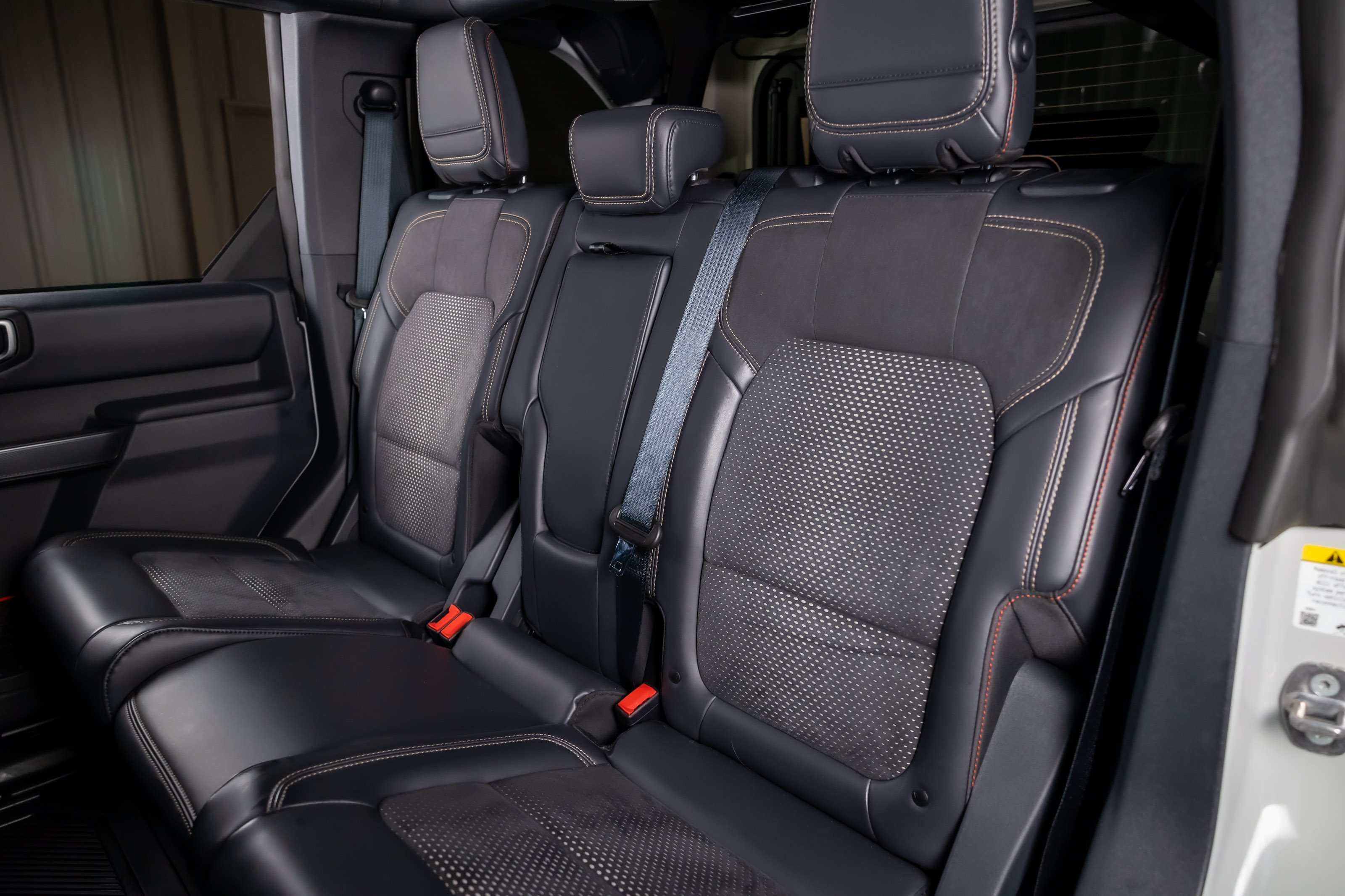 Used 2026 Ford Bronco Raptor w/ Interior Carbon Fiber Pack AWD/4WD image 20