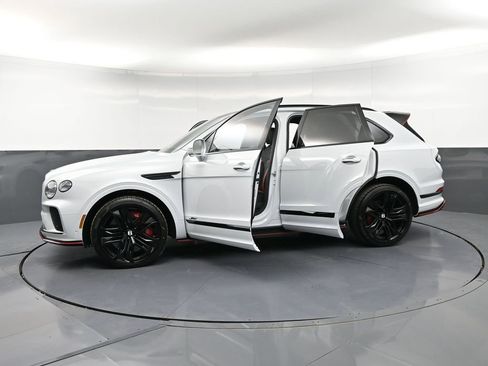 New 2026 Bentley Bentayga Speed AWD/4WD image 40