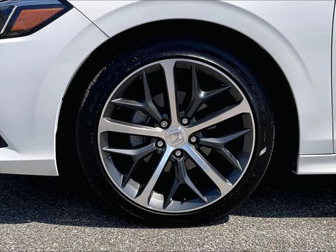 Certified 2024 Honda Civic Touring image 42