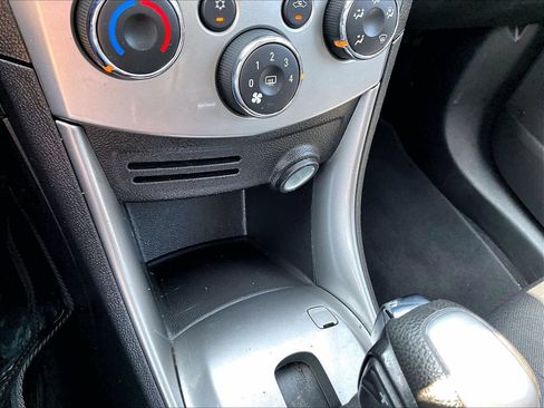 Used 2016 Chevrolet Trax LT w/ Sun And Sound Package FWD image 32