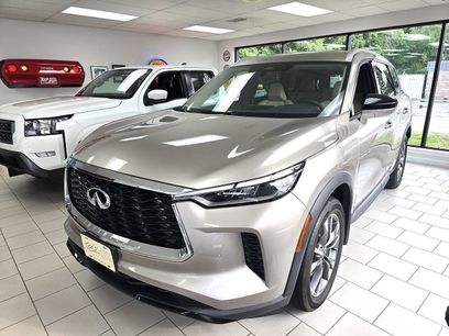 Used 2023 INFINITI QX60 Luxe w/ Cargo Package