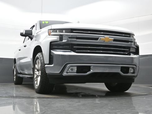 Used 2019 Chevrolet Silverado 1500 LTZ w/ Max Trailering Package AWD/4WD image 29