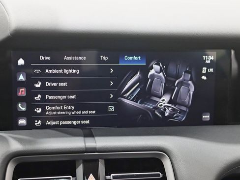 Used 2023 Porsche Taycan 4S w/ Premium Package image 24