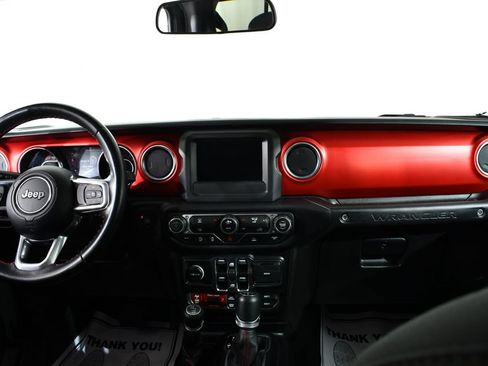 Used 2021 Jeep Wrangler Unlimited Rubicon AWD/4WD image 7