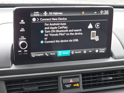 Used 2023 Honda Pilot Elite image 9