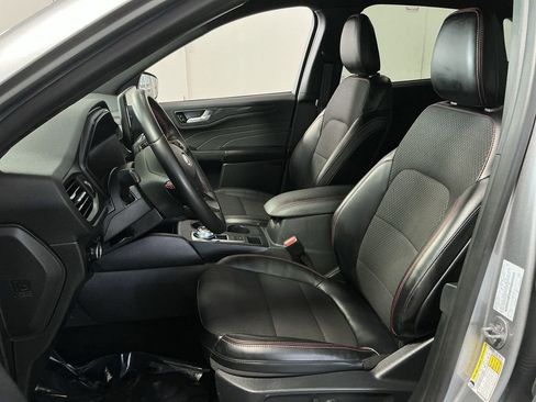 Used 2024 Ford Escape ST-Line w/ Tech Pack #1 image 21