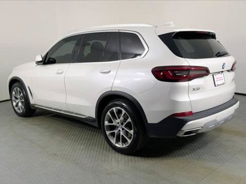 Used 2023 BMW X5 xDrive40i w/ Premium Package AWD/4WD image 4