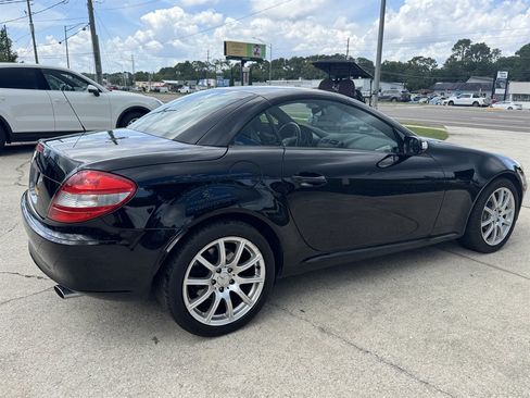 Used 2005 Mercedes-Benz SLK 350 image 5