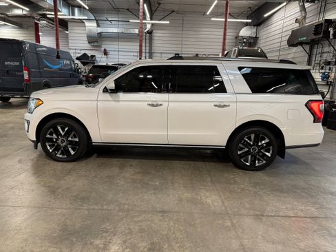 Used 2018 Ford Expedition Max Limited w/ Equipment Group 301A AWD/4WD image 33
