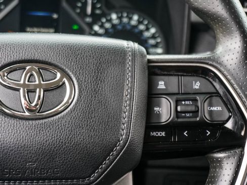 Used 2022 Toyota Tundra SR5 image 15