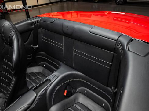 Used 2015 Ferrari California T image 77