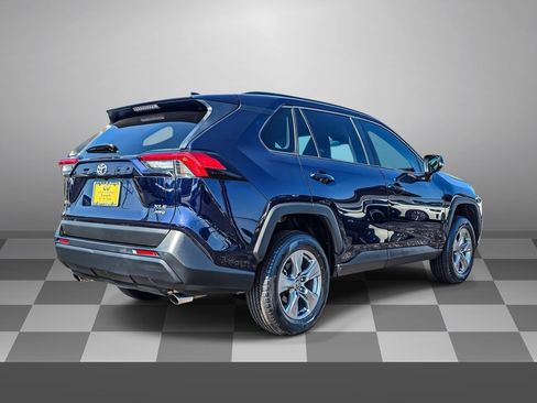 Used 2024 Toyota RAV4 XLE AWD/4WD image 6