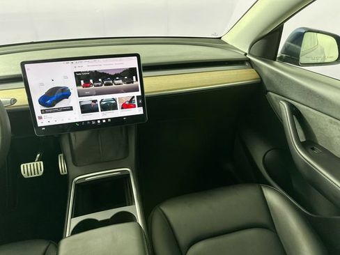 Used 2022 Tesla Model Y Performance AWD/4WD image 23
