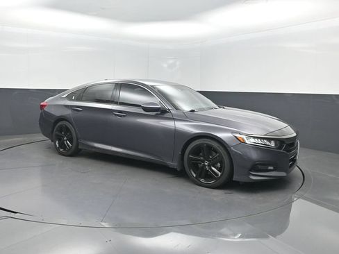 Used 2019 Honda Accord Sport image 40